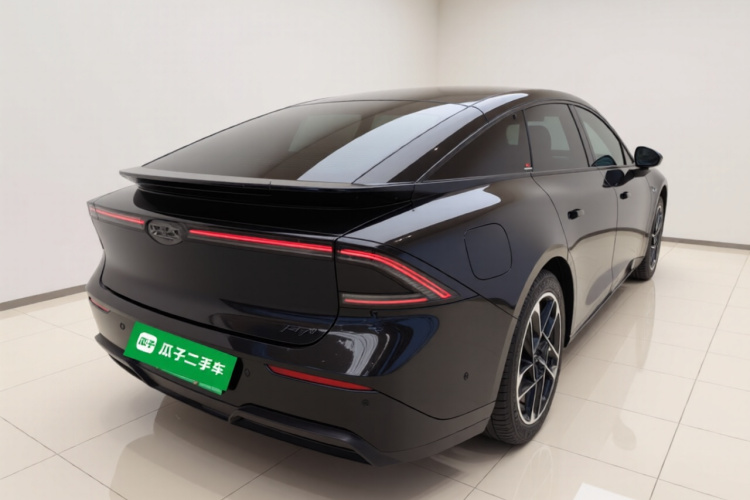 小鹏P7+ 2024款 超长续航 Max车身外观7