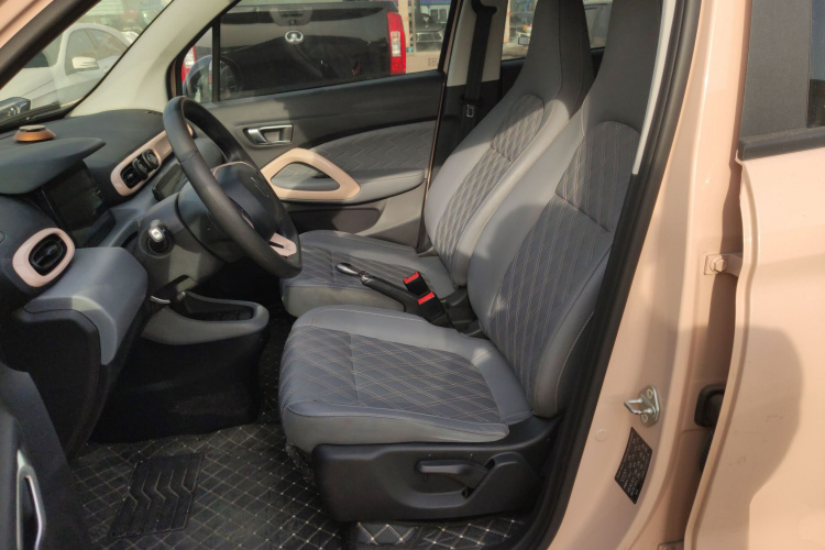 零跑汽车 零跑T03 2021款 400舒享版中控内饰19