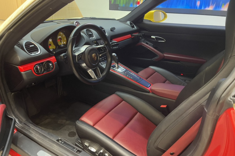 保时捷718 2018款 Cayman 2.0T中控内饰7008