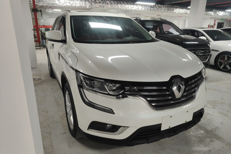 雷诺 科雷傲 2017款 2.5L 四驱尊贵版车身外观3