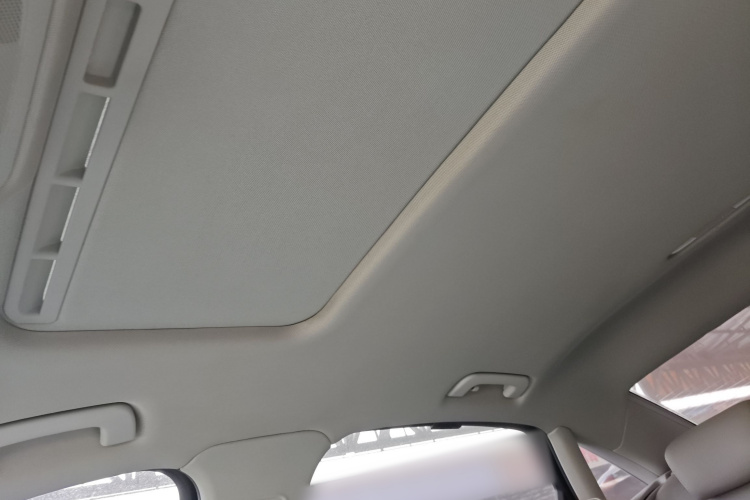 奥迪A6L 2014款 30 FSI 技术型局部细节22