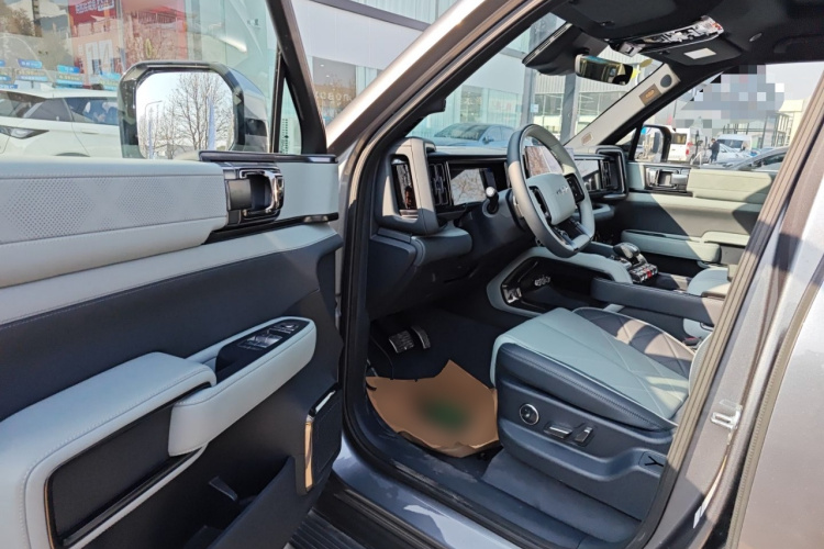 方程豹 豹5 2025款 天神智驾Ultra版中控内饰20