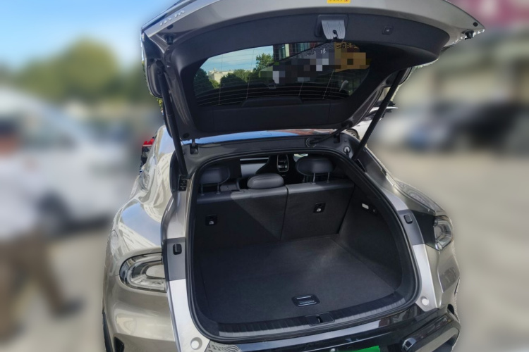 小米汽车 小米YU7 2025款 超长续航后驱版中控内饰23