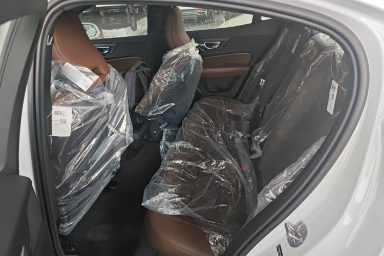 沃尔沃S60 2026款 B4 智逸豪华版中控内饰21