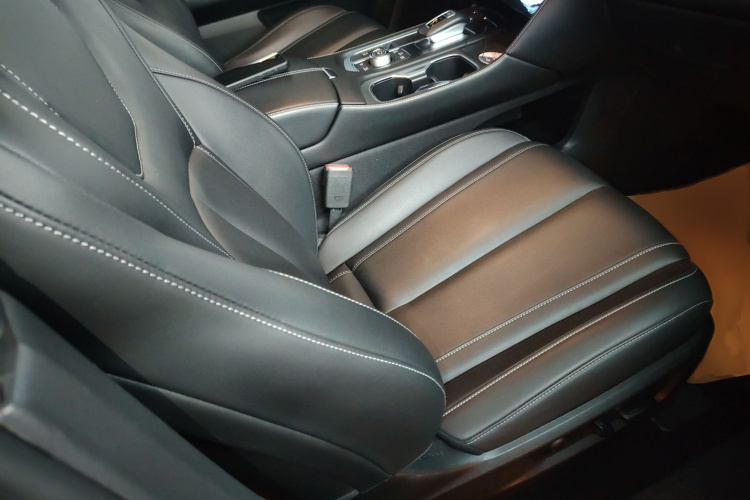 英菲尼迪QX60 2022款 2.0T 舒享版局部细节41