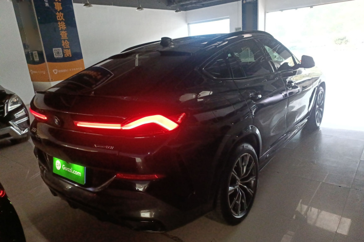 宝马X6 2022款 改款 xDrive30i M运动套装车身外观7