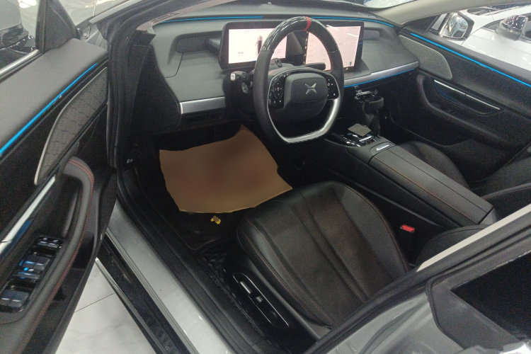 小鹏P7 2021款 480N中控内饰20