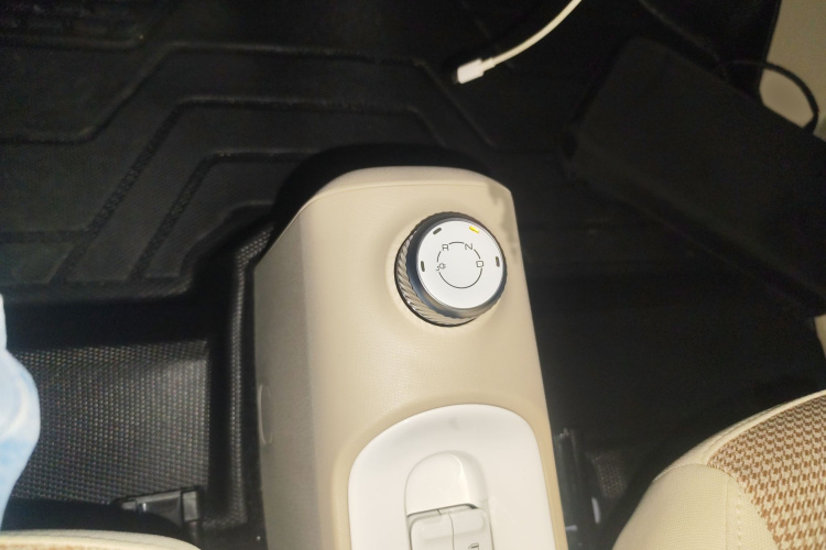 五菱汽车 宏光MINIEV 2024款 第三代 170km局部细节18