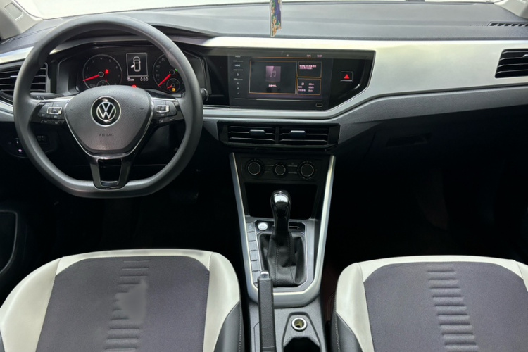 大众 Polo 2021款 Plus 1.5L 自动炫彩科技版中控内饰7005