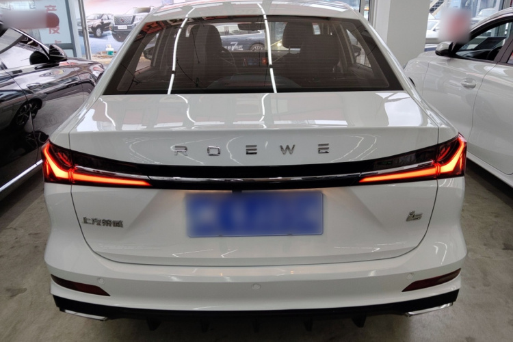 荣威i5 2024款 1.5L CVT尊荣版车身外观6