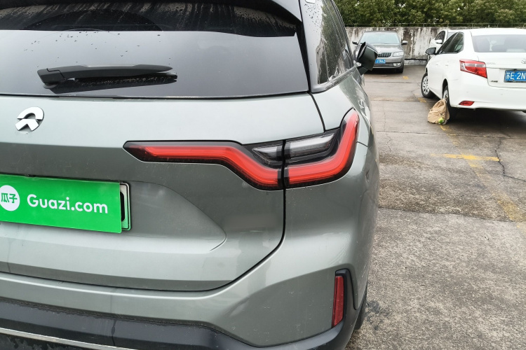 蔚来ES6 2020款 610KM 签名版车身外观9