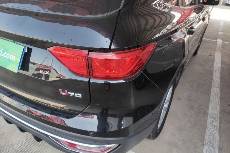 中国重汽VGV VGV U70 2020款 1.5T 手动舒适版 7座车身外观6006