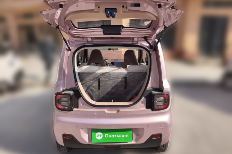 吉利银河 2024款 熊猫mini 200km 耐力熊中控内饰23