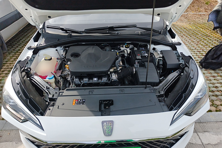 荣威i5 2023款 1.5L CVT尊荣版局部细节24