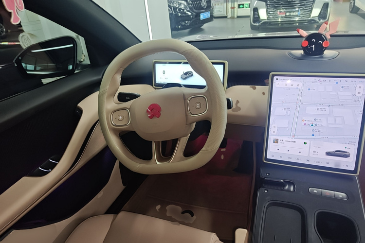 蔚来ET5T 2023款 75kWh Touring中控内饰13