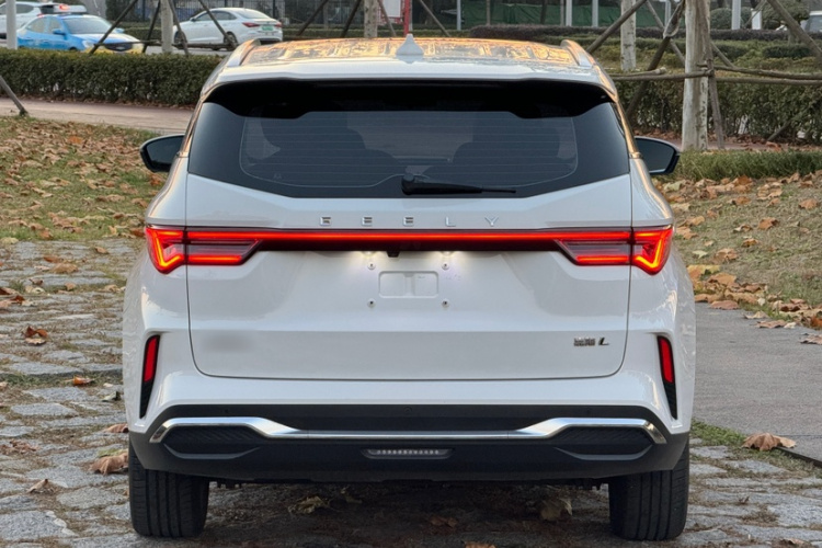 吉利汽车 2023款 嘉际L 1.5TD DCT豪华型车身外观6005