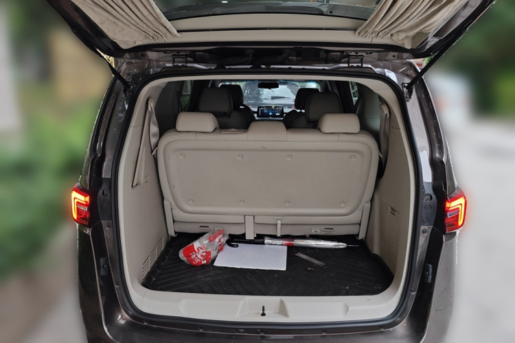 别克GL8 2022款 陆上公务舱 652T 豪华型局部细节23