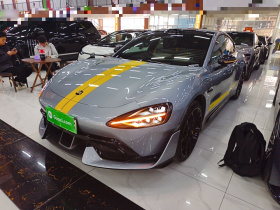 小米汽车 小米SU7 Ultra 2025款 Ultra