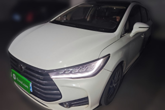 比亚迪 宋MAX 2017款 1.5T 自动智联精英型 7座