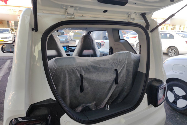 吉利银河 2024款 熊猫mini 200km 耐力熊机舱底盘23