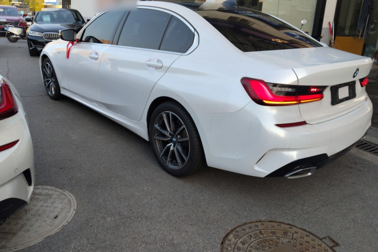 宝马3系 2021款 325Li M运动套装车身外观4