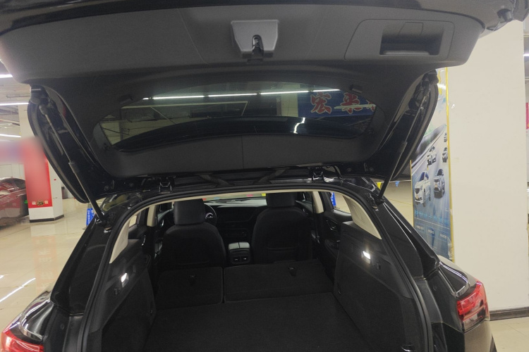 别克 2022款 改款 昂科威S 552T 两驱精英型机舱底盘23