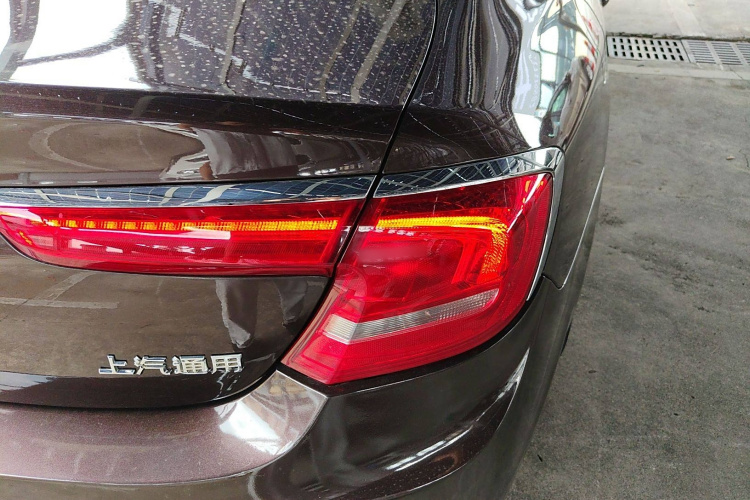 别克 君越 2016款 改款 20T 领先型车身外观6006