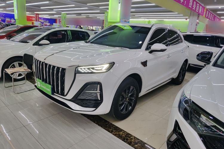 红旗HS5 2023款 2.0T 旗享Pro版车身外观4