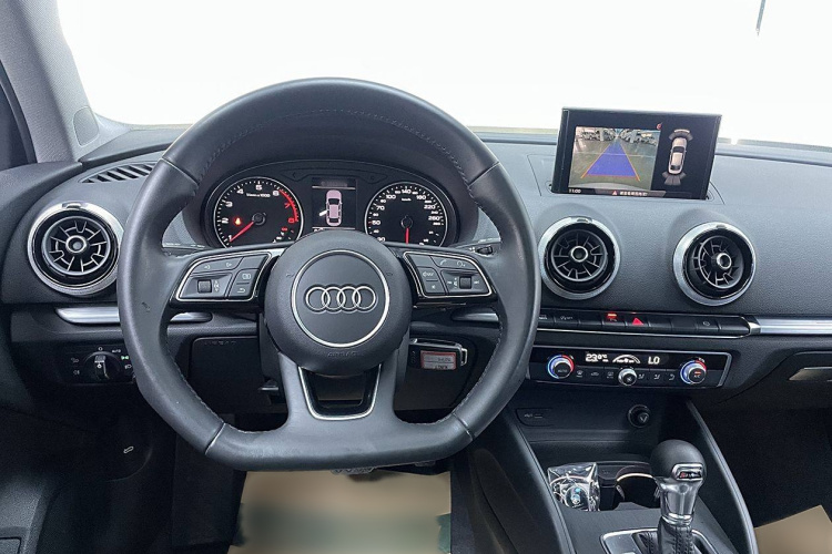 奥迪A3 2019款 Limousine 35 TFSI 运动型 国VI中控内饰7003