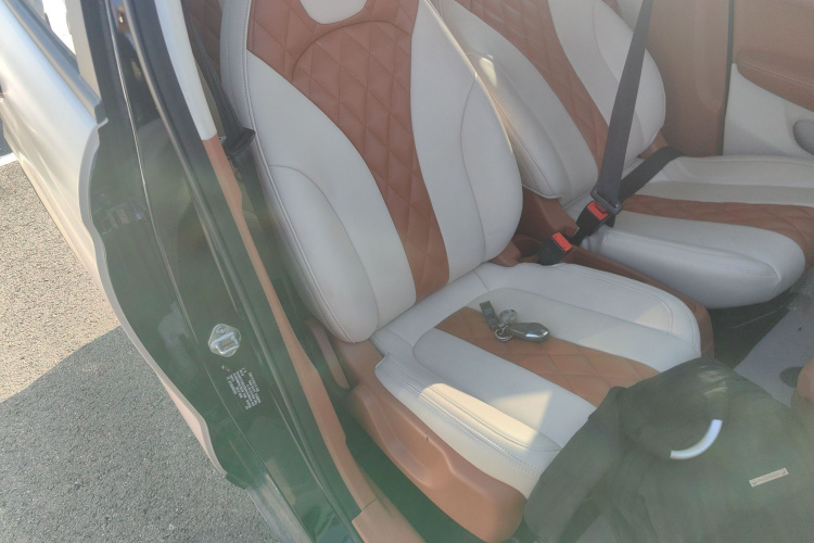 零跑汽车 零跑T03 2022款 皓玉版局部细节41