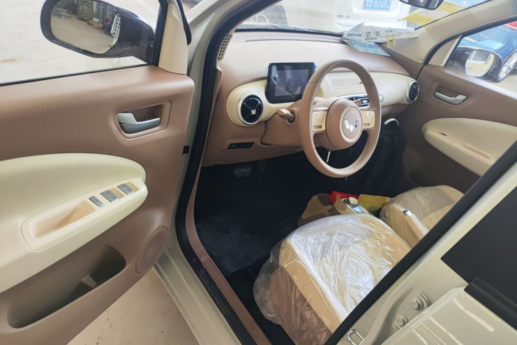 五菱汽车 宏光MINIEV 2025款 四门版 进阶款中控内饰20