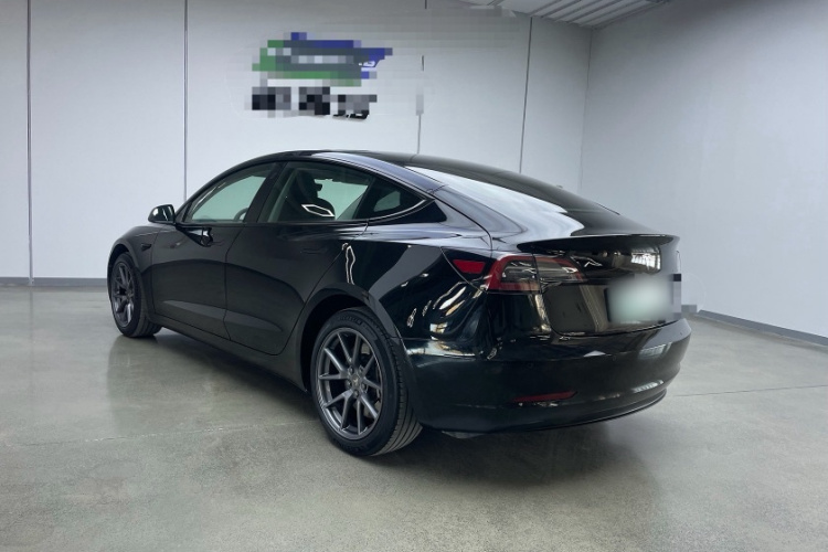 特斯拉 Model 3 2022款 后轮驱动版车身外观6003