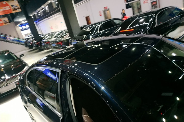 宝马5系 2021款 改款 530Li 领先型 豪华套装局部细节57