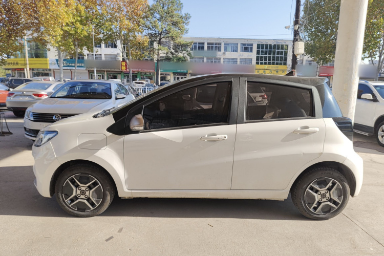 思皓 2022款 花仙子款 四叶草车身外观6003