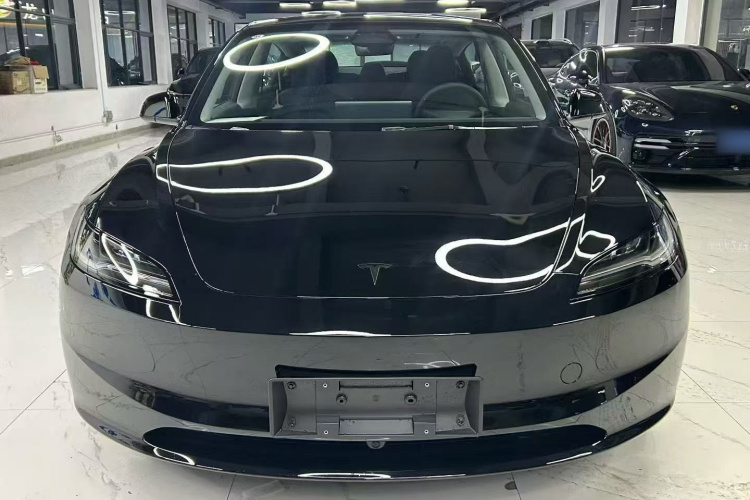 特斯拉 Model 3 2025款 改款 长续航全轮驱动版车身外观6001