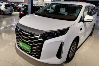 比亚迪 夏 2025款 DM-i 1.5T 180km 超越型