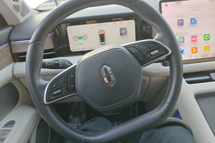 鸿蒙智行 问界M5 2022款 增程四驱旗舰版局部细节13