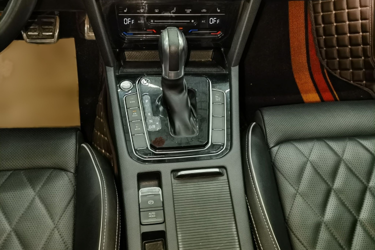 大众 迈腾GTE插电混动 2020款 GTE 豪华型局部细节18