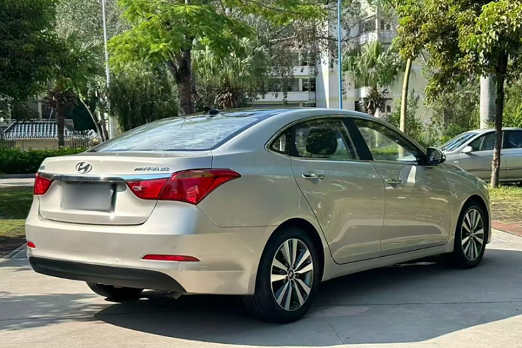 现代 名图 2016款 1.8L 自动智能型GLS车身外观6008