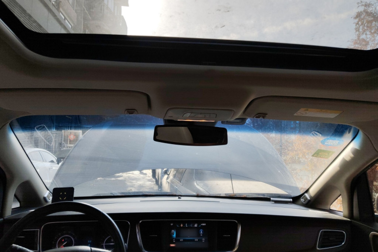 别克GL8 2017款 25S 豪华型 国V局部细节22