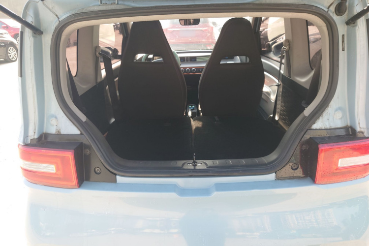 五菱汽车 宏光MINIEV 2022款 自在款 磷酸铁锂机舱底盘23