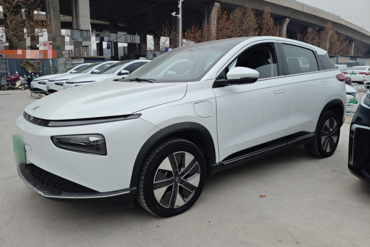 小鹏G3 2022款 G3i 460G车身外观4