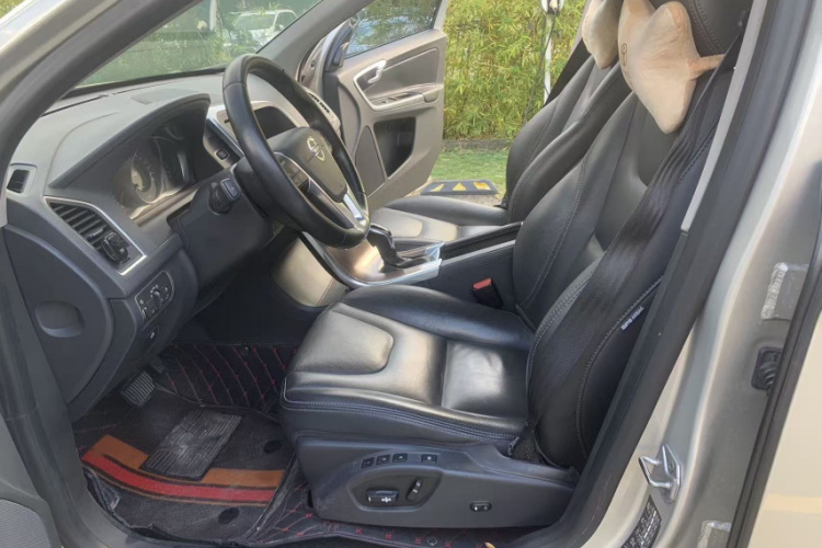 沃尔沃XC60 2017款 T5 智进版中控内饰7002