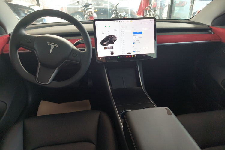 特斯拉 Model 3 2020款 标准续航后驱升级版中控内饰7002
