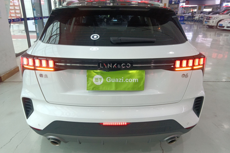 领克06 2020款 1.5T 耀Halo车身外观6