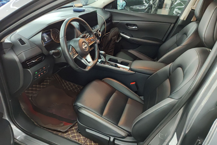 日产 轩逸 2023款 1.6L CVT智驾版中控内饰7003