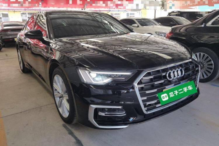 奥迪A6L 2024款 45 TFSI 臻选动感型车身外观3