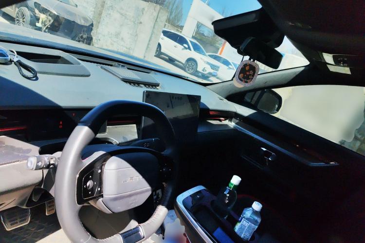 捷途大圣i-DM 2023款 1.5T DHT闪电02中控内饰7002