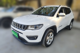 Jeep 指南者 2017款 200T 自动家享版