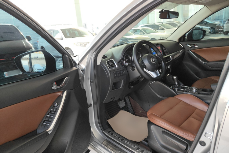 马自达CX-5 2015款 2.0L 自动两驱都市型中控内饰20